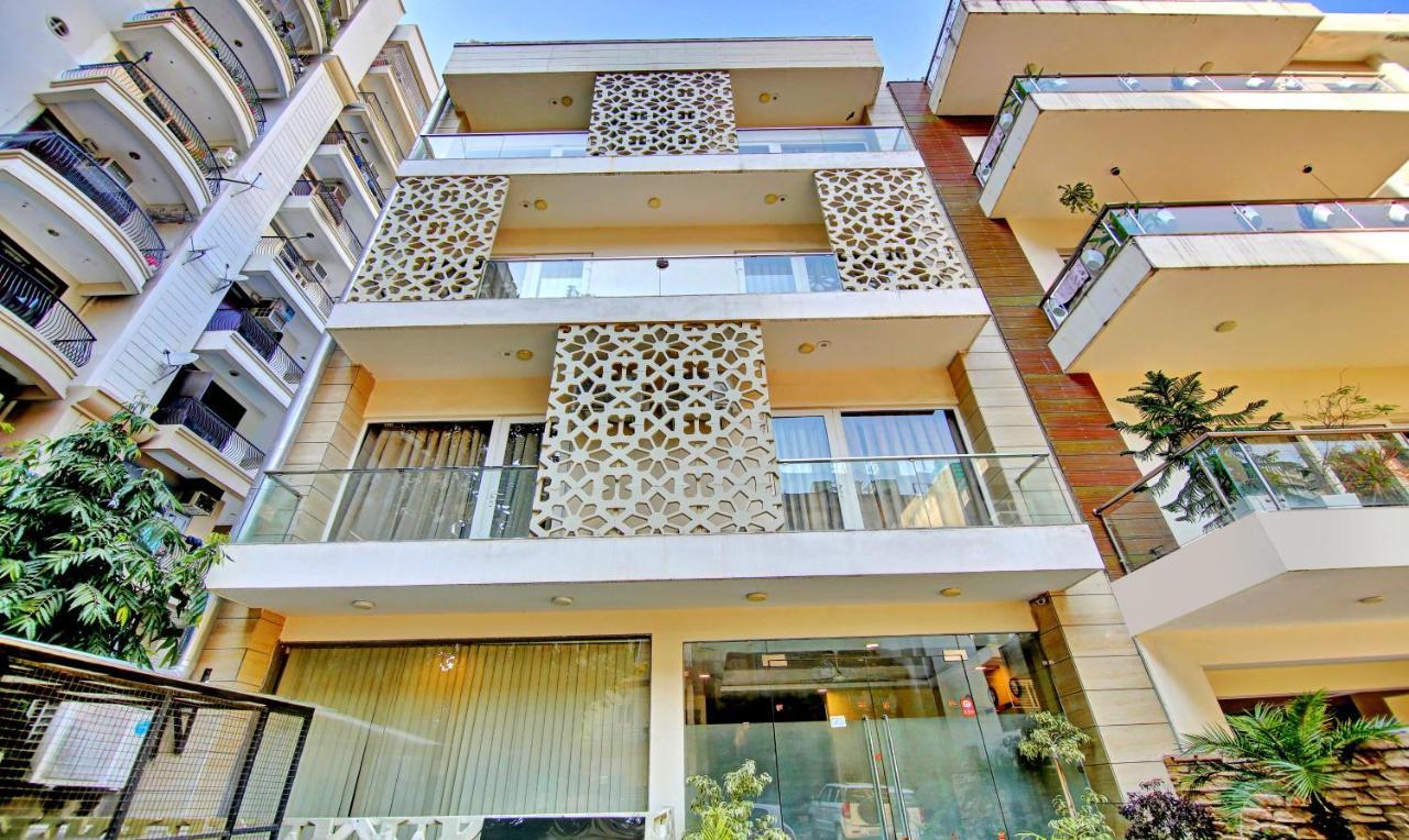 Treebo Sai Village Gold Souk - Sec 43 Gurgaon Eksteriør bilde