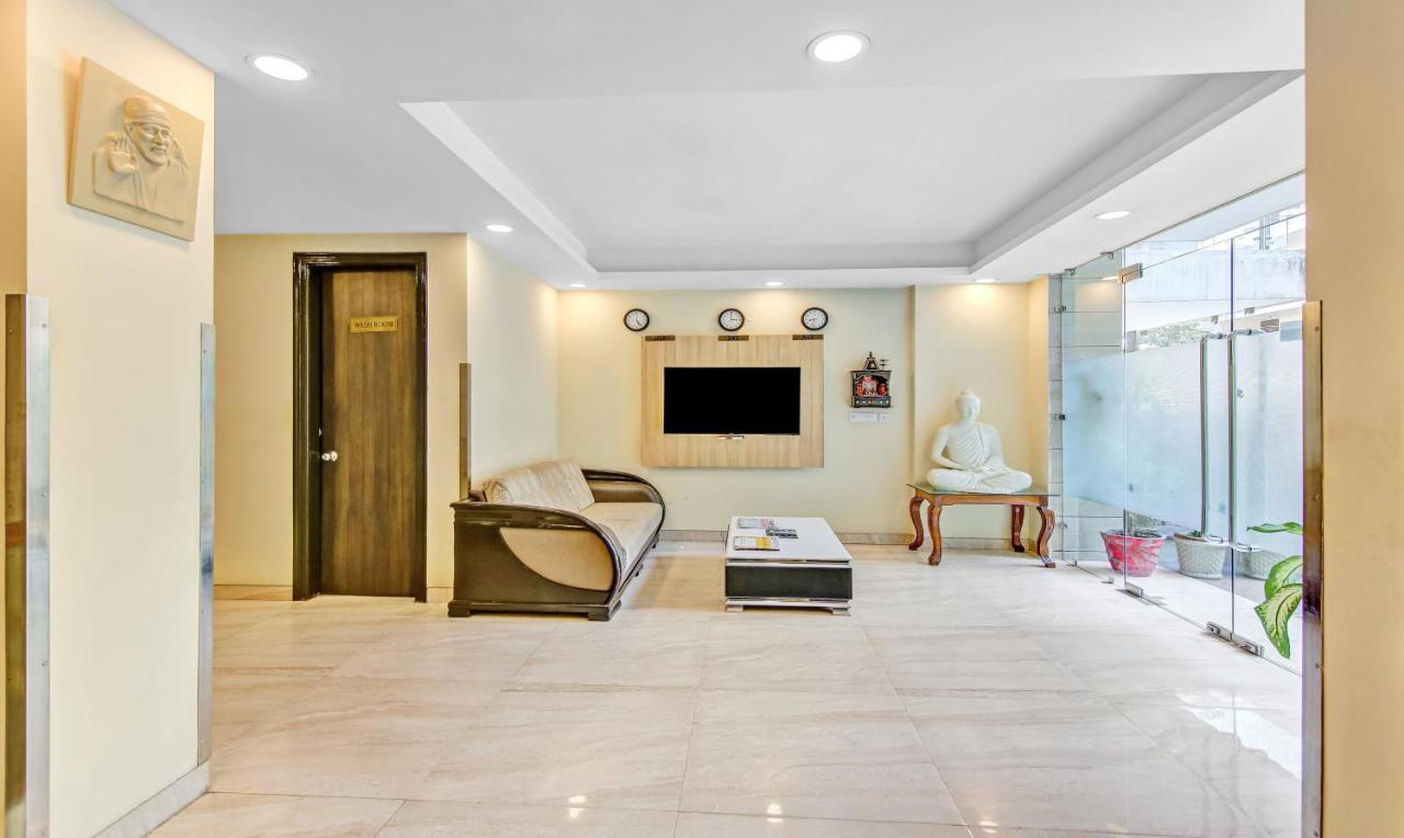 Treebo Sai Village Gold Souk - Sec 43 Gurgaon Eksteriør bilde